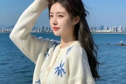 网红黄一鸣账号被封：从自曝未婚生女到遛狗冲突网红生涯大翻车