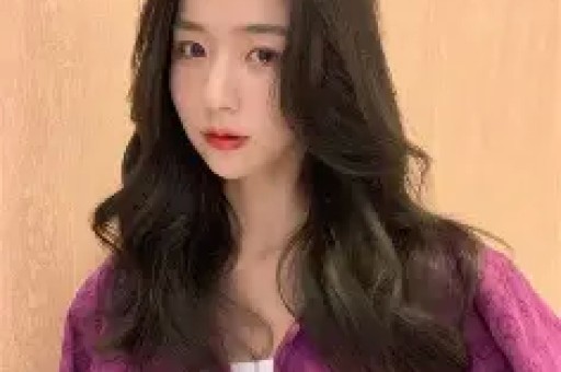 女篮就球员本身技术心理素质上说退步的厉害不知道跟WCBA这种明星球员扎堆一个队砸钱搞的金元篮球有没有关系
