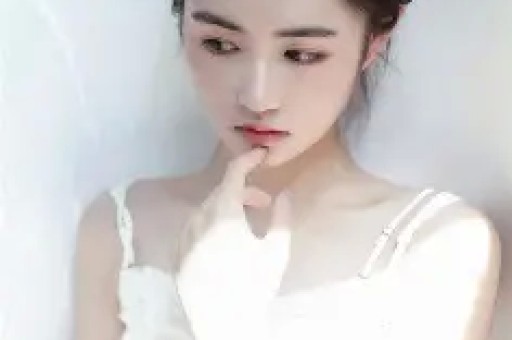 王阳被曝曾遭职场霸凌拍戏时被执行导演骂到快要哭了! 王阳被曝曾遭职场霸凌拍戏时被执行导演骂到快要哭了!